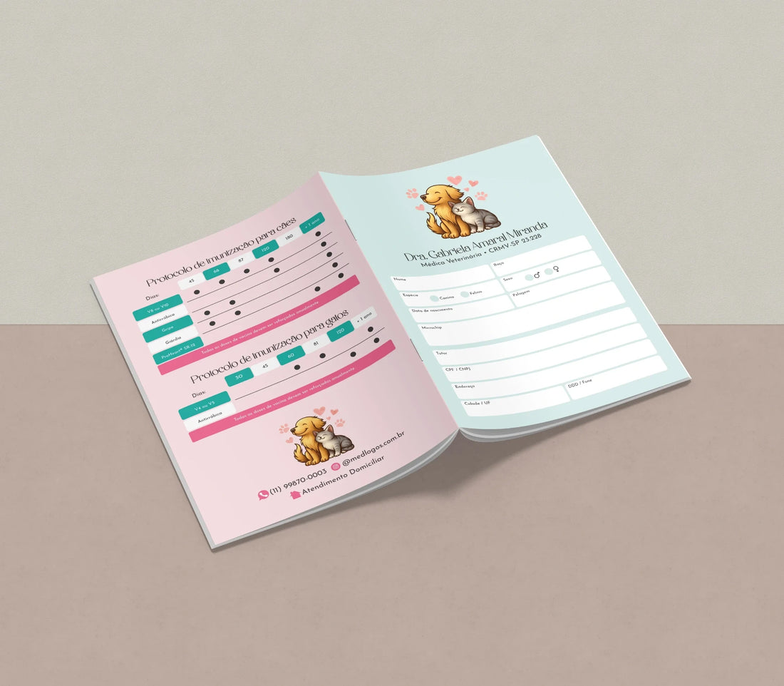 Passaporte Lite aberto com protocolo de imunização e identificação do animal